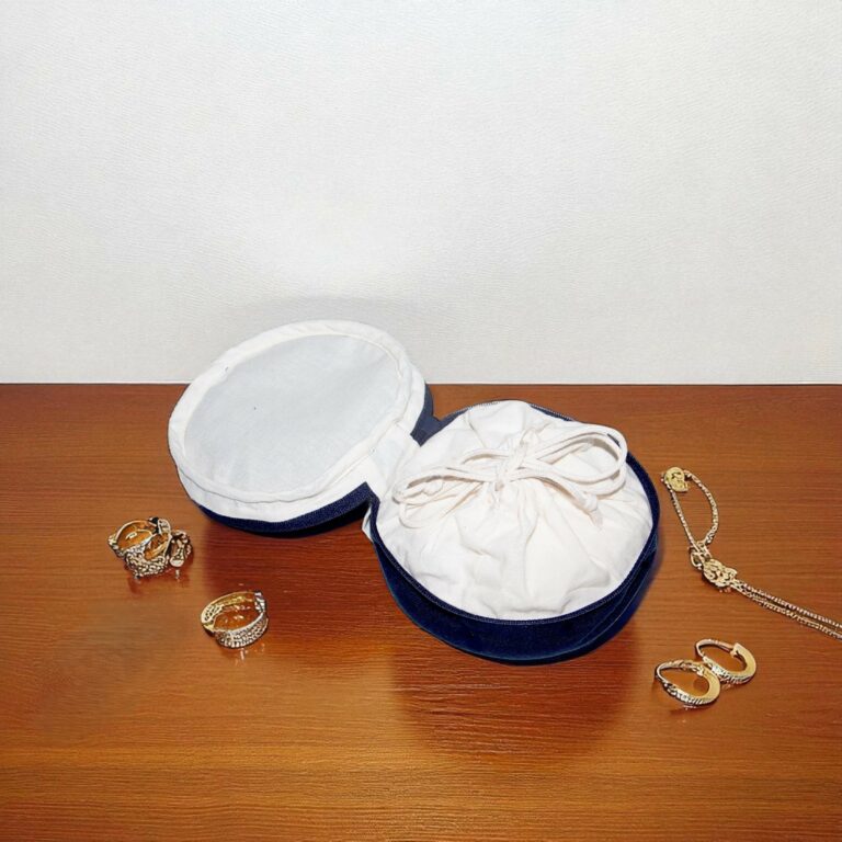 lara_trousse ronde _pochon intégré (2)